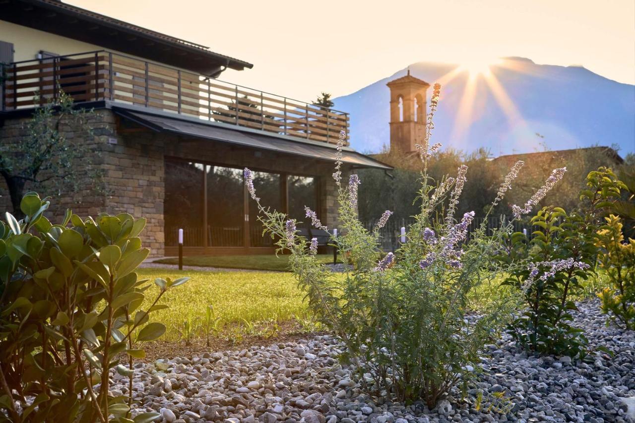 Agriturismo De Bas Riva del Garda Exterior photo